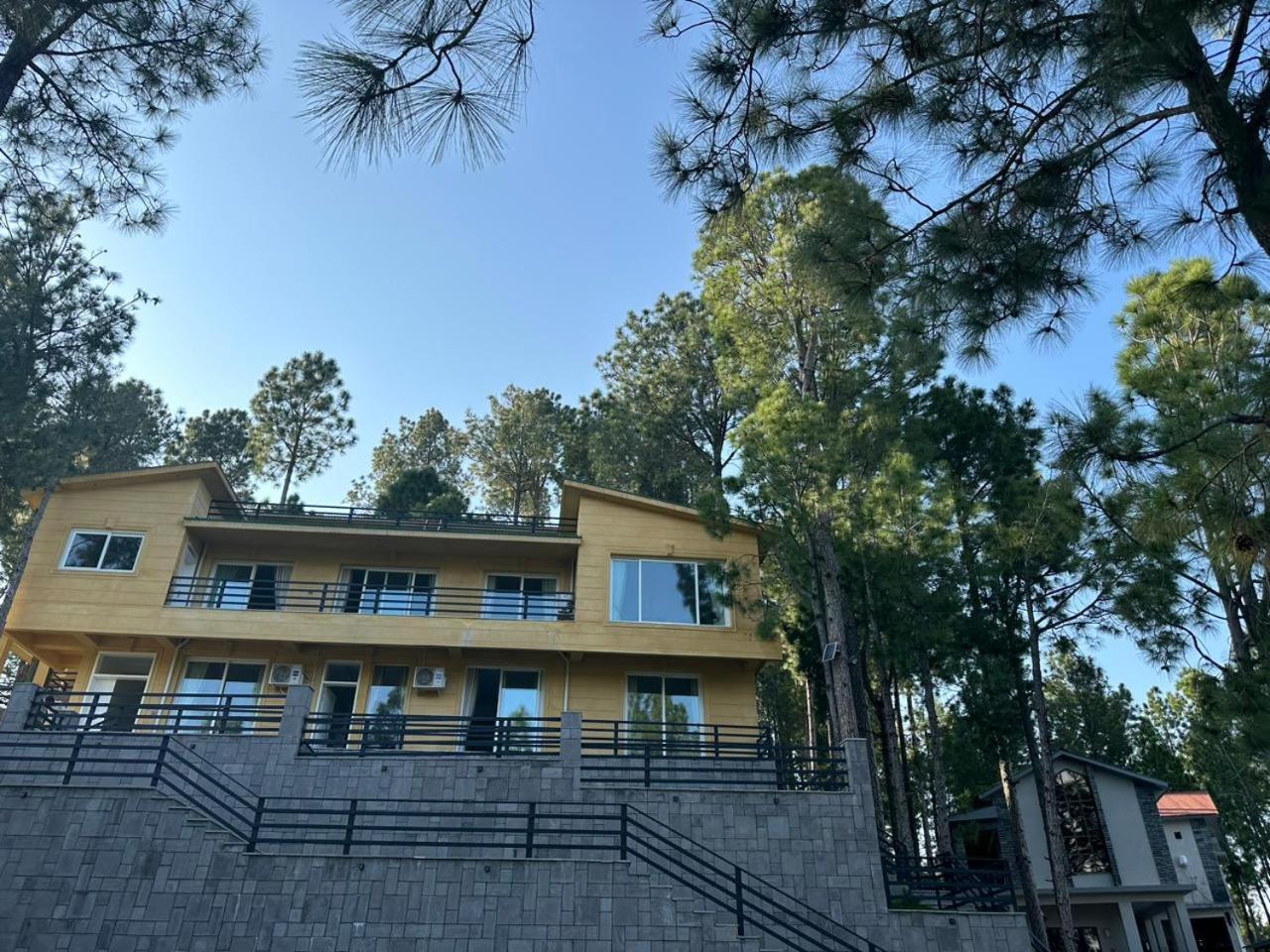 Hidden Hills Hotel & Resort Mansehra Dış mekan fotoğraf