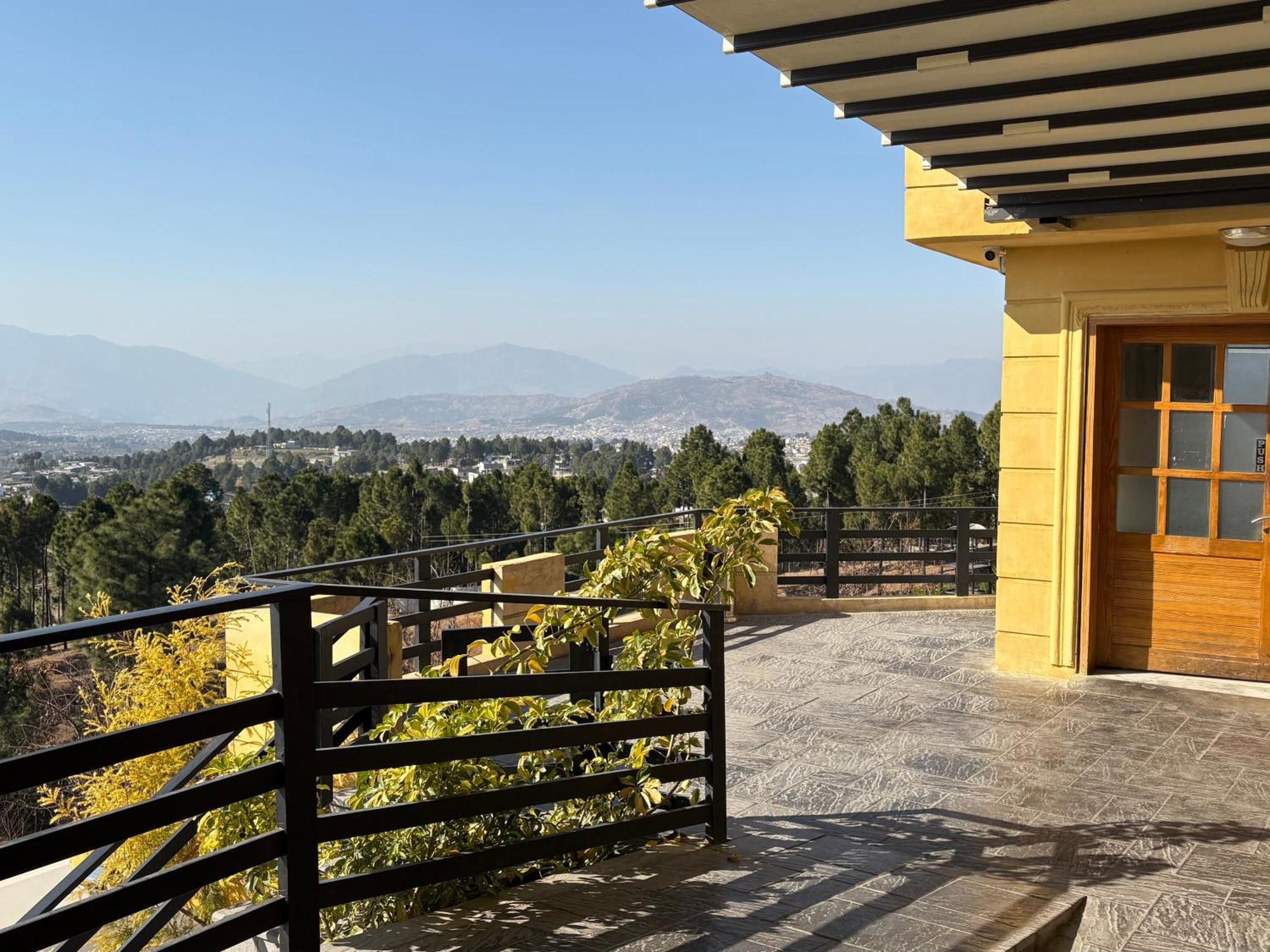 Hidden Hills Hotel & Resort Mansehra Dış mekan fotoğraf