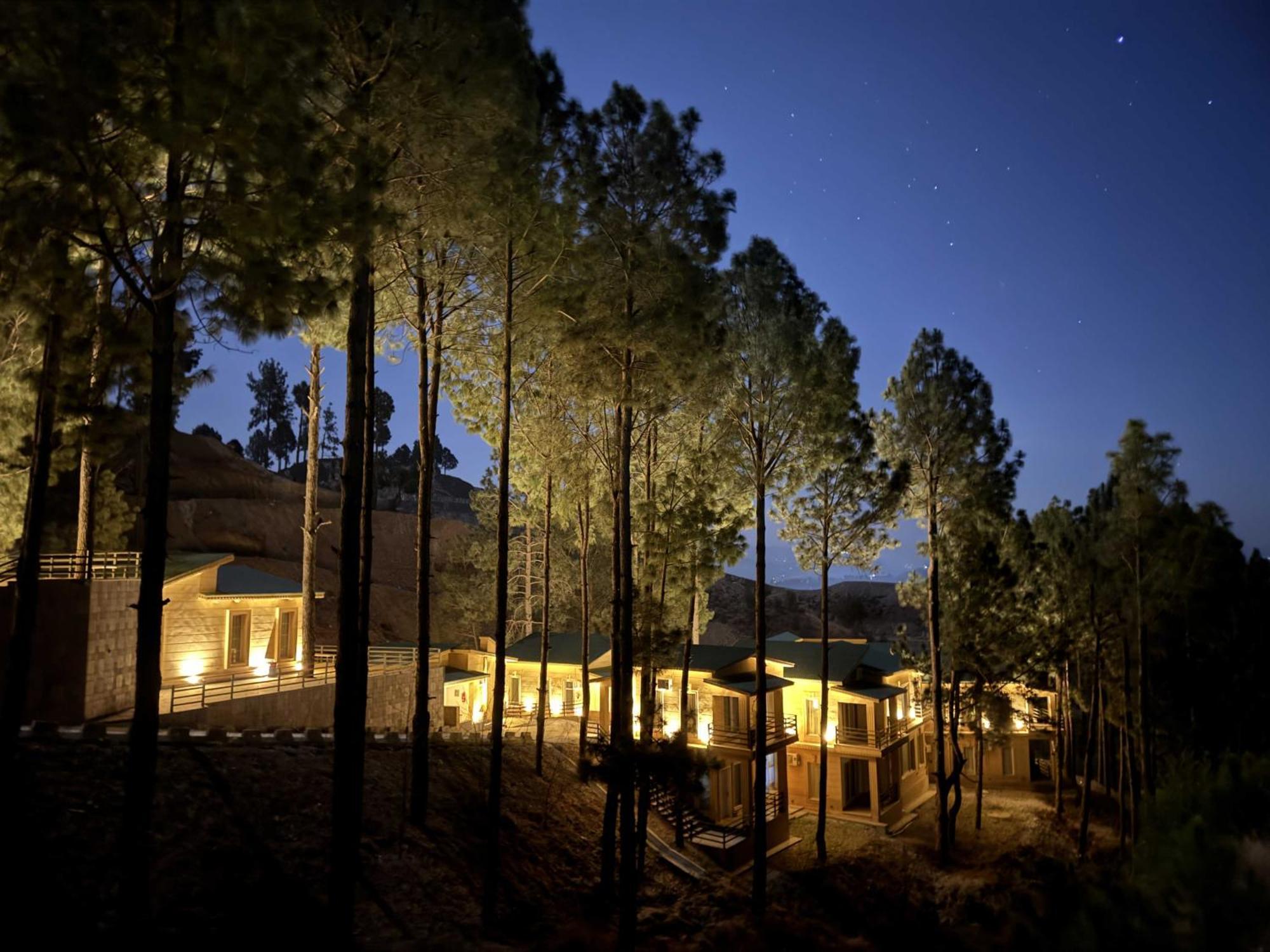 Hidden Hills Hotel & Resort Mansehra Dış mekan fotoğraf