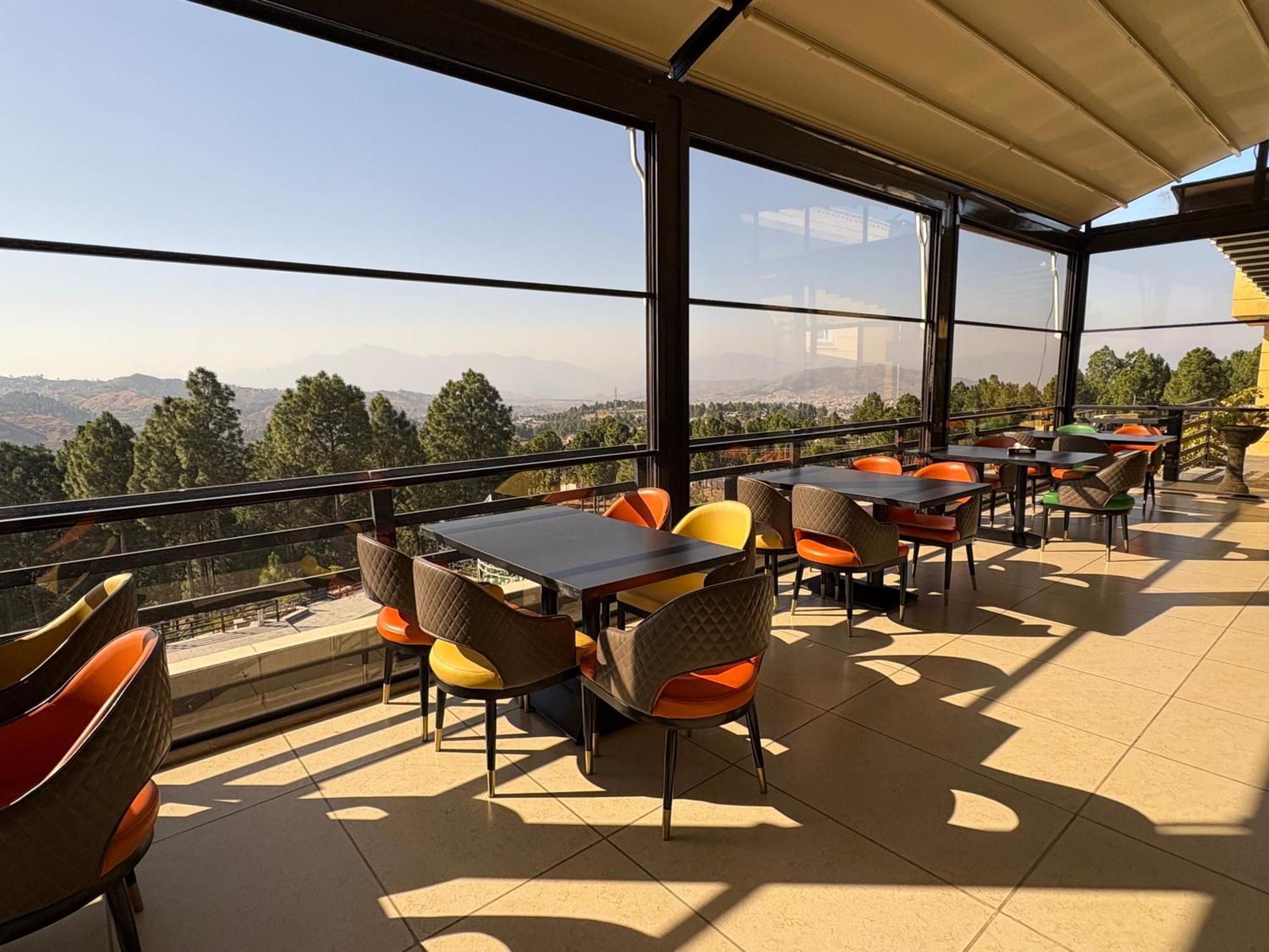Hidden Hills Hotel & Resort Mansehra Dış mekan fotoğraf